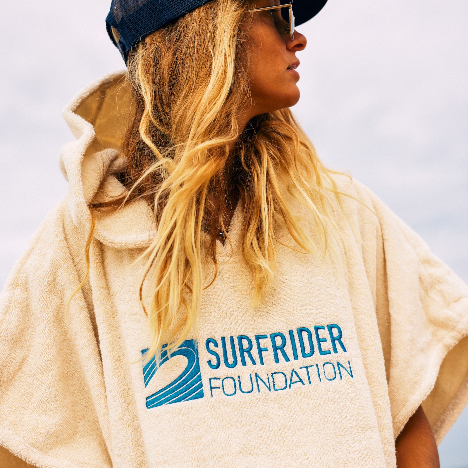Poncho surf, bain et plage • Boutique Officielle de Surfrider Foundation  Europe
